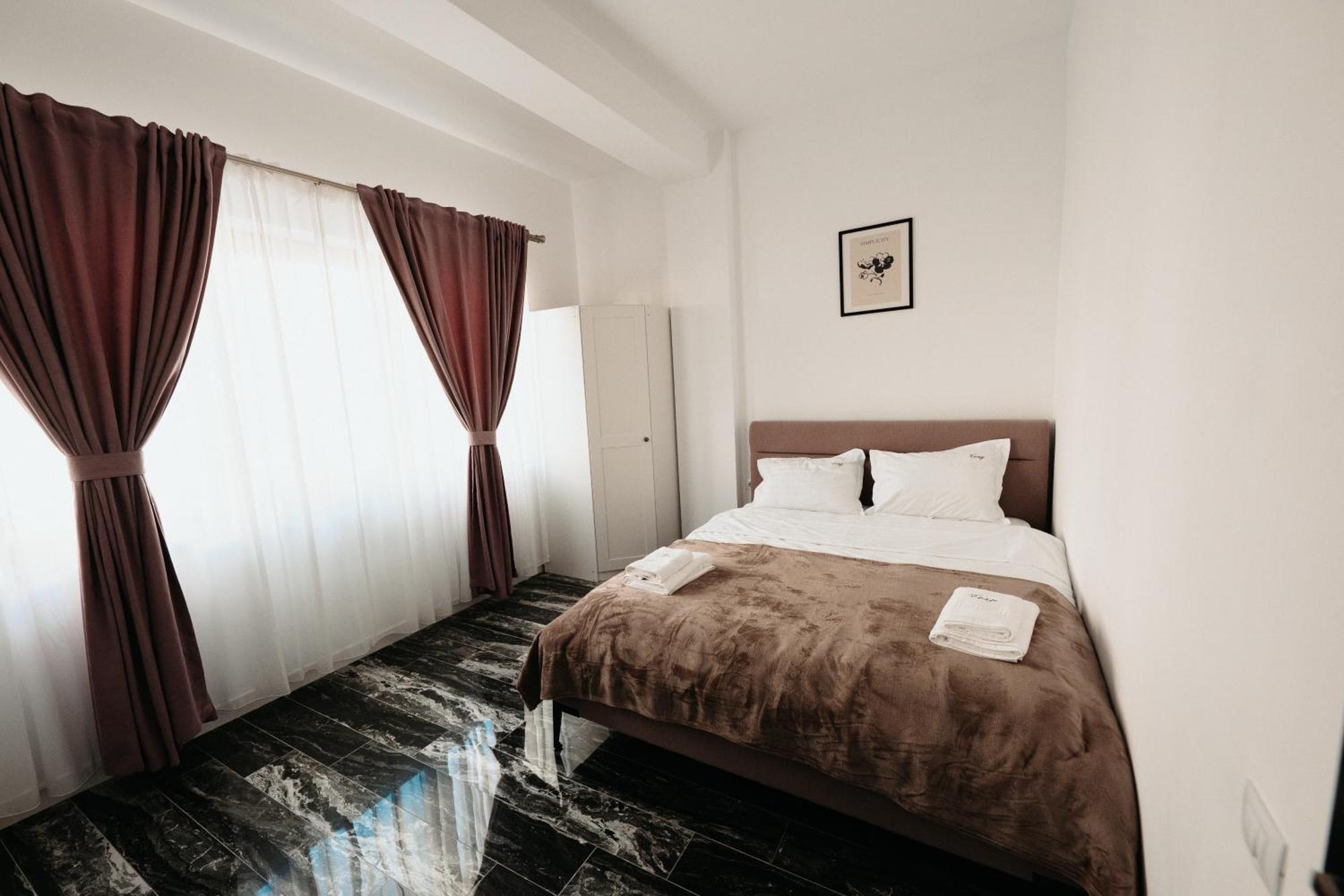 Luxury Cozy Apartments Сучава Экстерьер фото