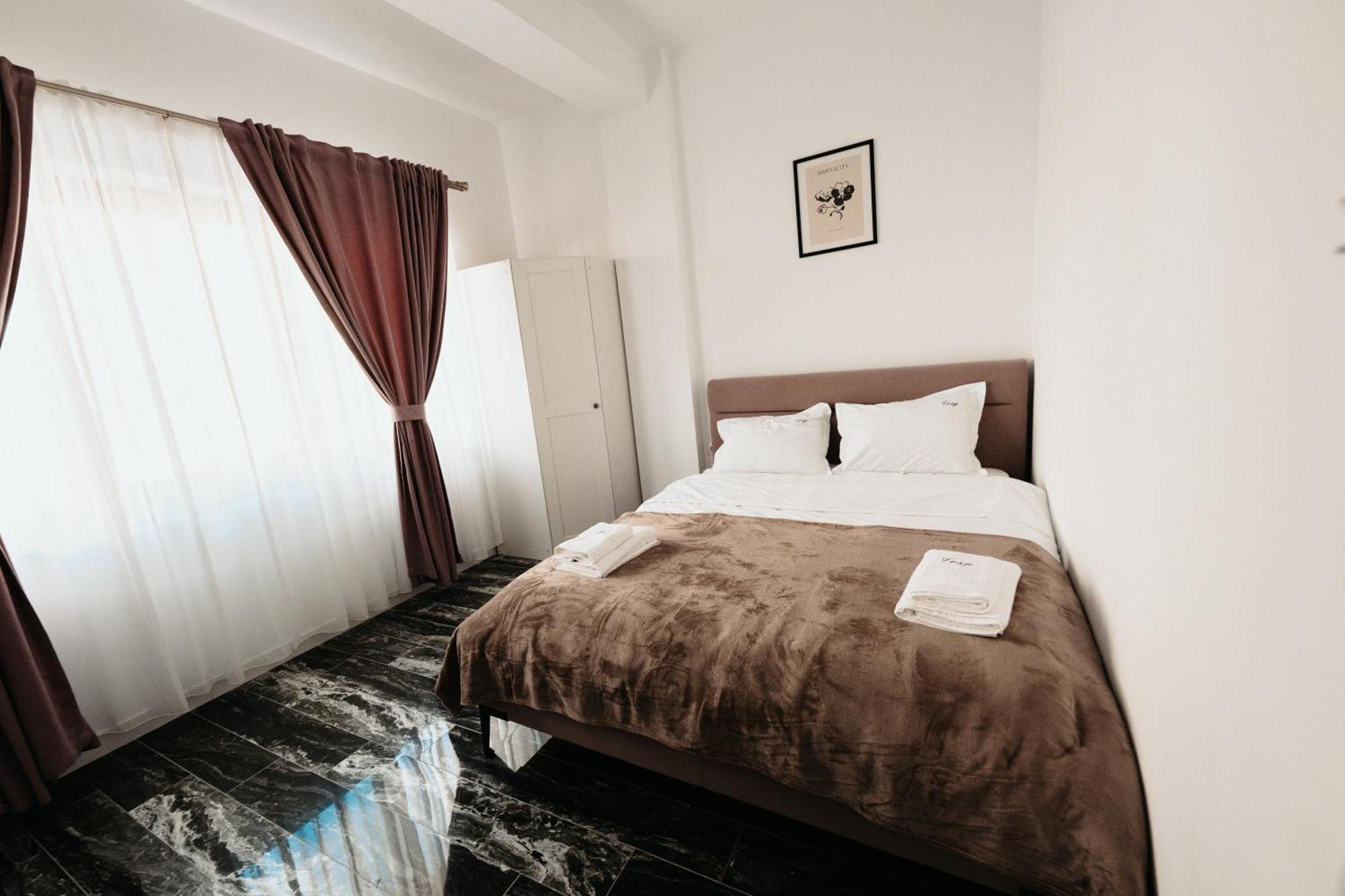 Luxury Cozy Apartments Сучава Экстерьер фото