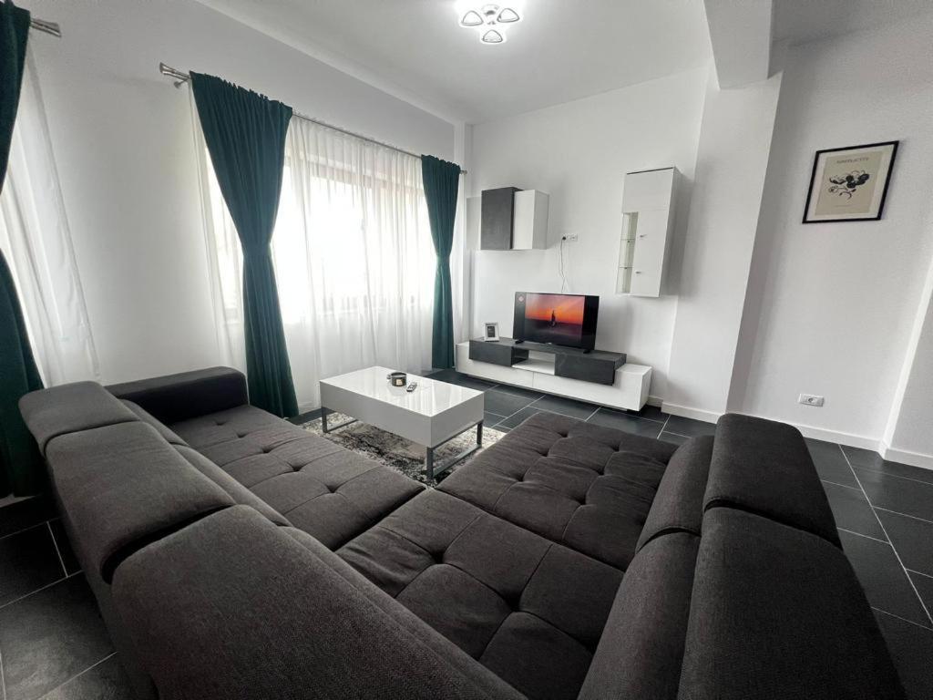 Luxury Cozy Apartments Сучава Экстерьер фото